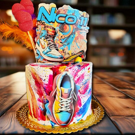 Tarta zapatilla grafiti